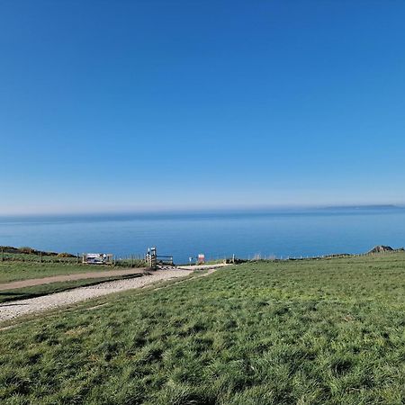 Отель Durdlee Door, D27, Main Rd, West Lulworth, Wareham Bh20 5Pu Экстерьер фото