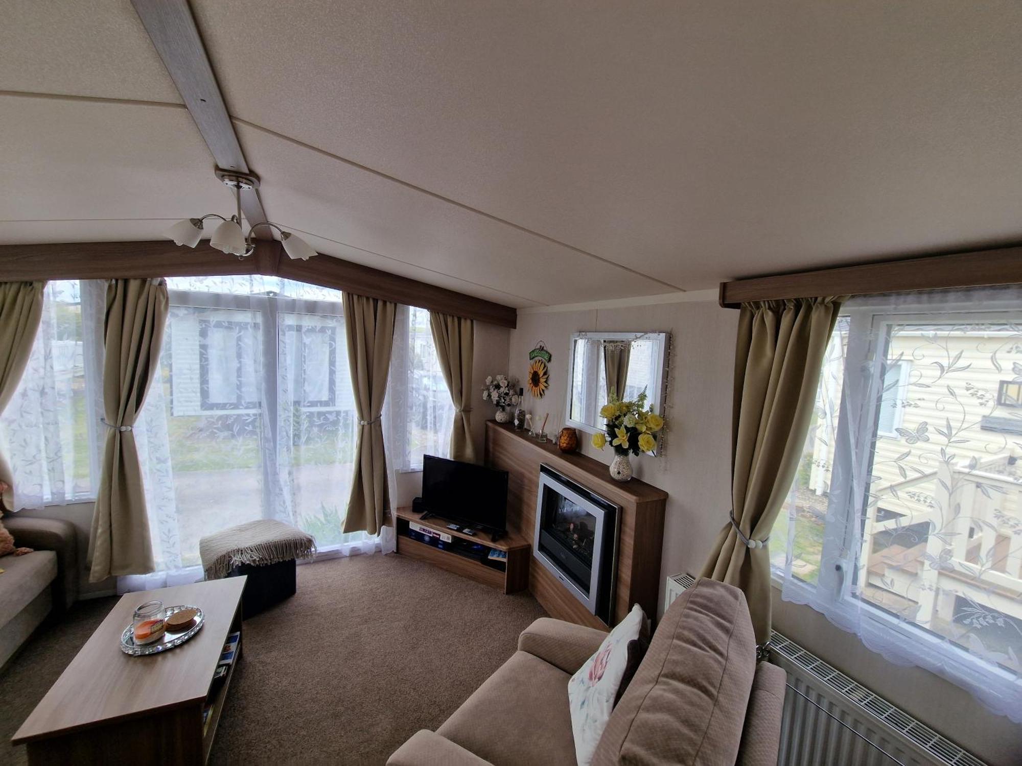 Отель Durdlee Door, D27, Main Rd, West Lulworth, Wareham Bh20 5Pu Экстерьер фото