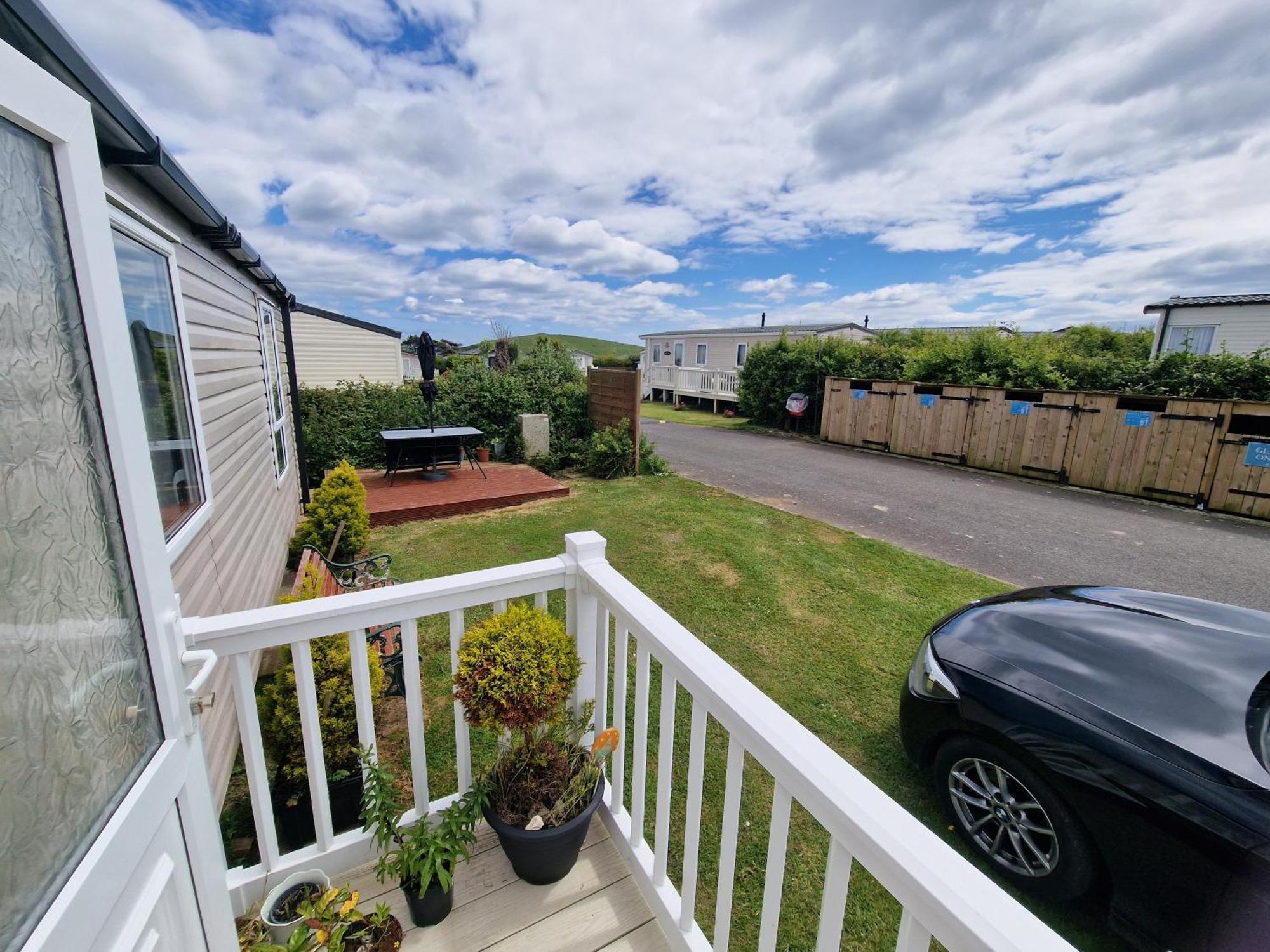 Отель Durdlee Door, D27, Main Rd, West Lulworth, Wareham Bh20 5Pu Экстерьер фото