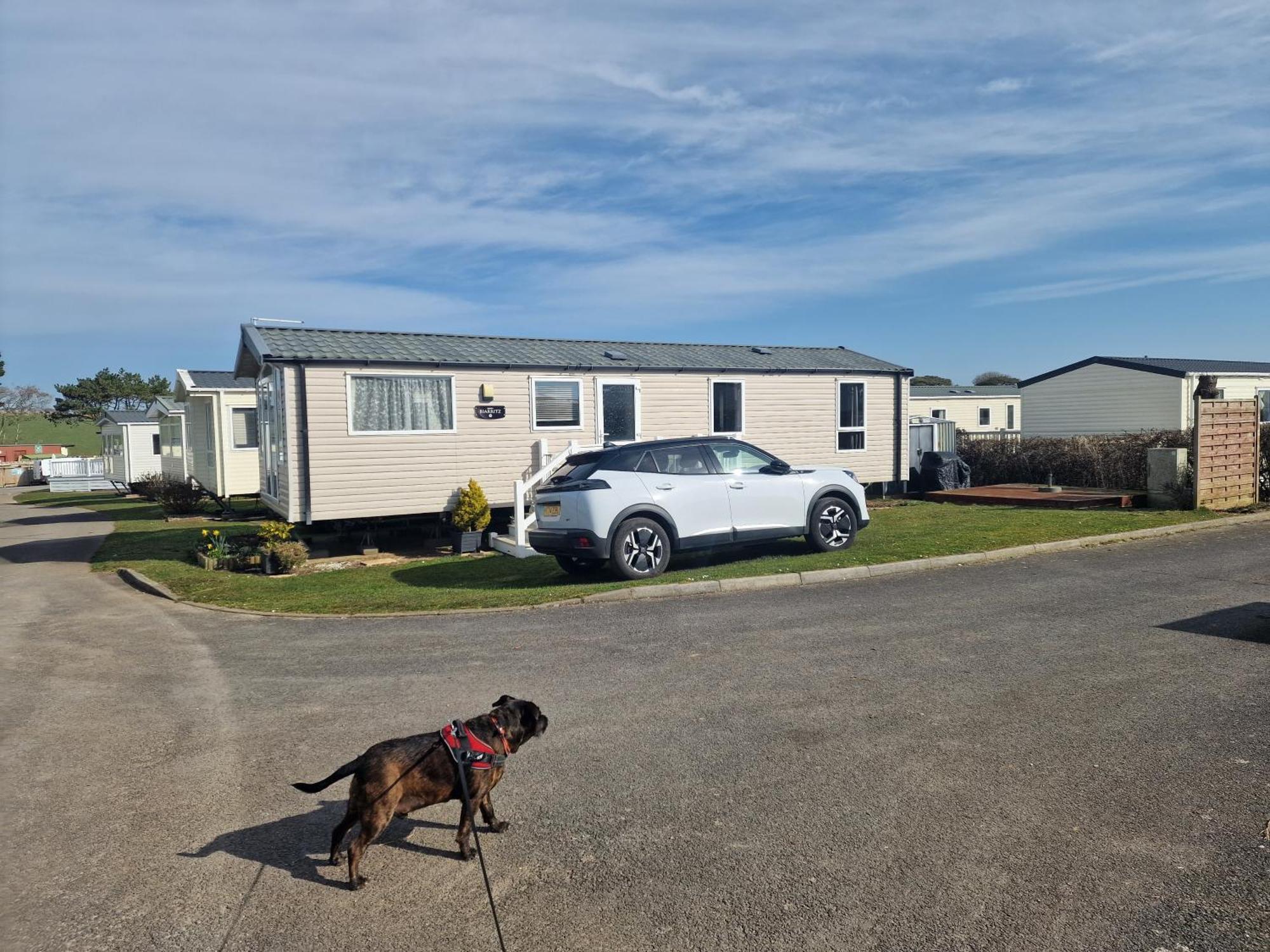 Отель Durdlee Door, D27, Main Rd, West Lulworth, Wareham Bh20 5Pu Экстерьер фото