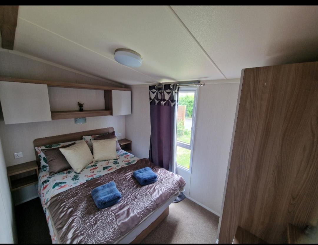 Отель Durdlee Door, D27, Main Rd, West Lulworth, Wareham Bh20 5Pu Экстерьер фото